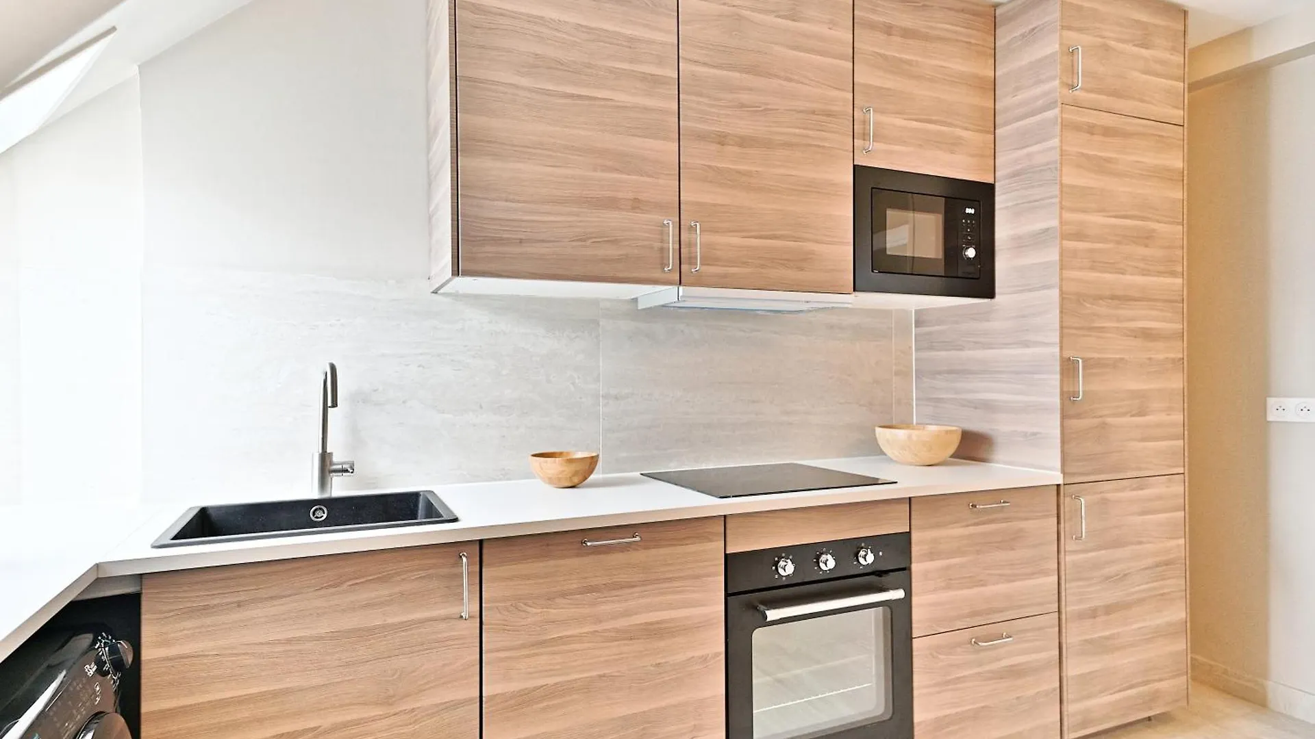 Confort & Elegance - Appartement 3Br Climatise Paris 0*,  France